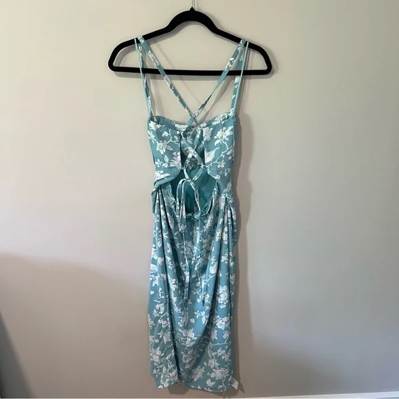 ABERCROMBIE BLUE FLORAL MILKMAID LACE BACK MIDI DRESS - Picture 7 of 13